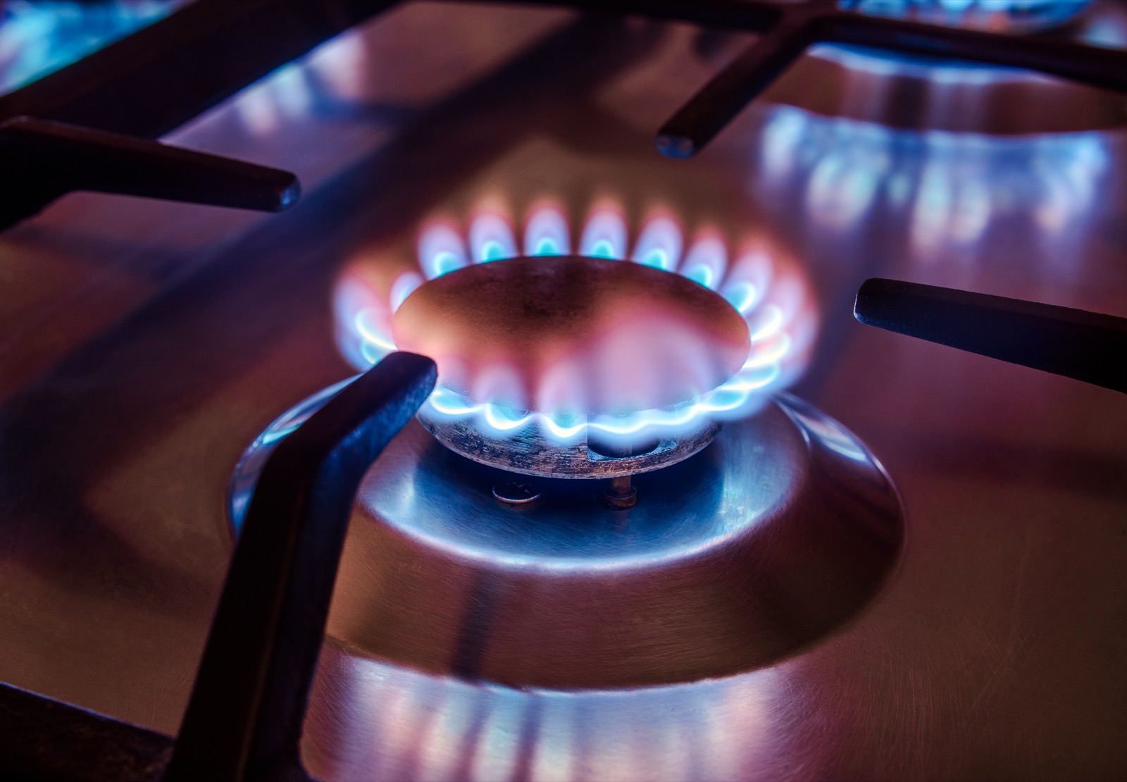 Nguyên lý hoạt động và mức tiêu thụ năng lượng của bếp gas