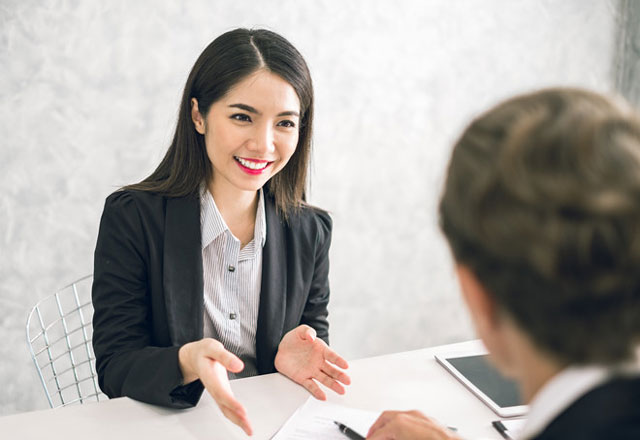 ‘Làm thế nào để biến sợi dây dài 10m thành 20m?’ Ứng viên đưa ra câu trả lời sắc bén được nhận việc luôn!