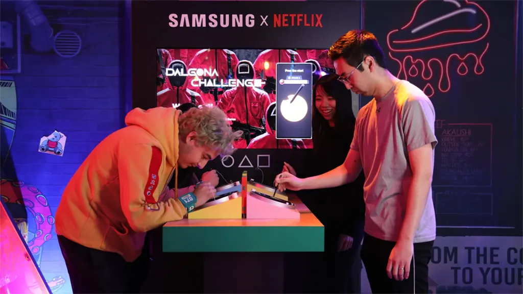 Samsung và Netflix đưa Squid Game vào đời sống ở Los Angeles