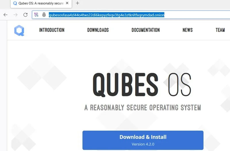 Hệ điều hành Qubes trên dark web.