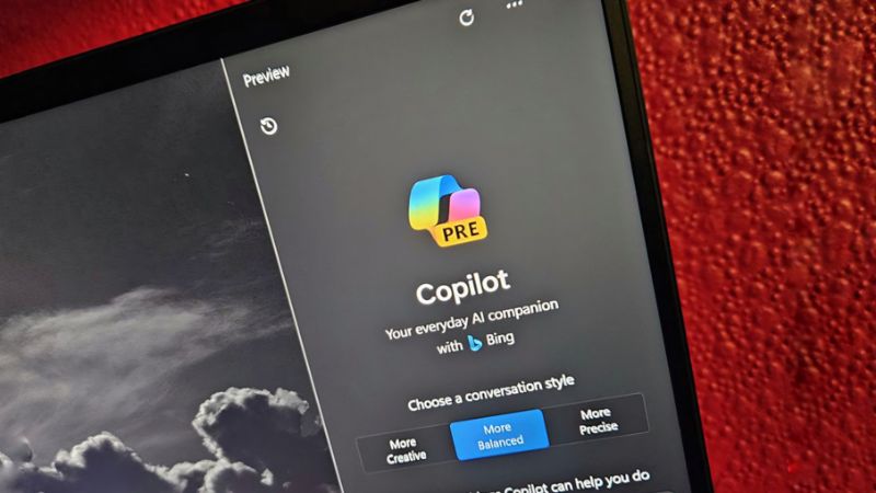 Copilot sẵn sàng giúp đỡ người dùng cài Windows 11 lậu?