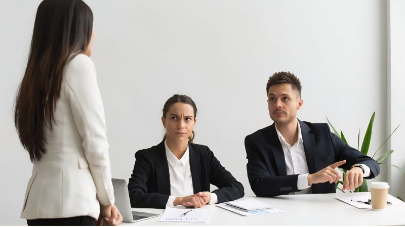 Khi đến muộn, người thường nói “xin lỗi, tôi bị kẹt xe”, người EQ cao sẽ nói thế nào - 2