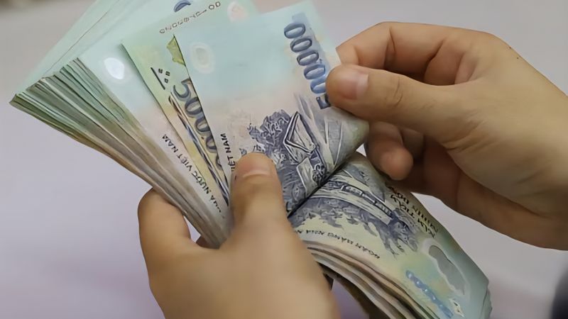 Lương 15 triệu đồng phải trích ra hơn 1,5 triệu để đóng BHXH